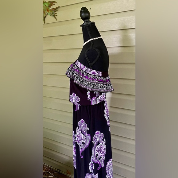 White House Black Market Strapless Dress with Purple Accents - Picture 4 of 13